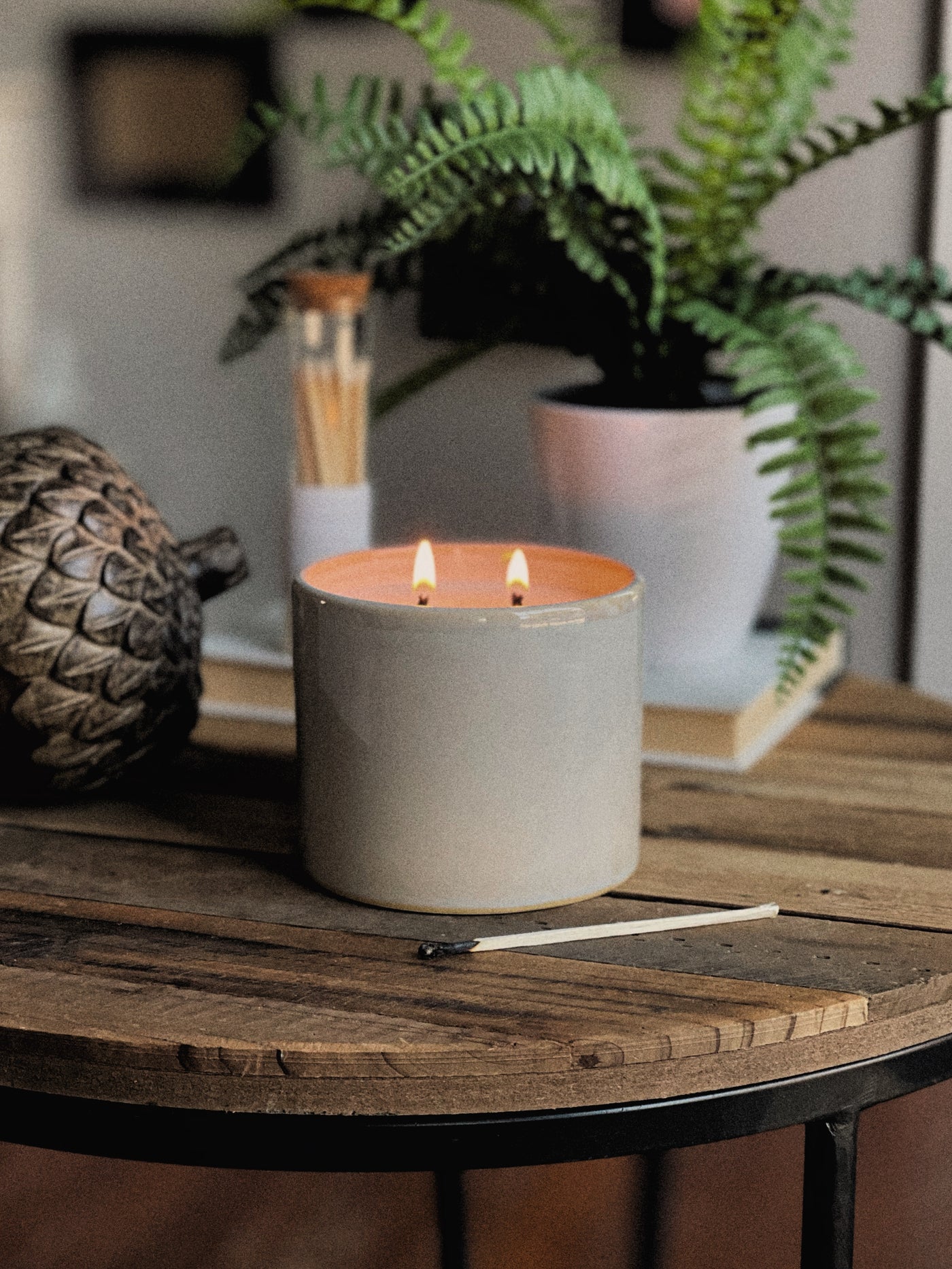 10oz Vintage Pottery Candle
