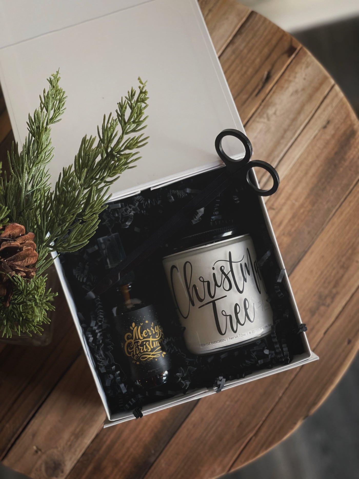 Simple Christmas Gift Box